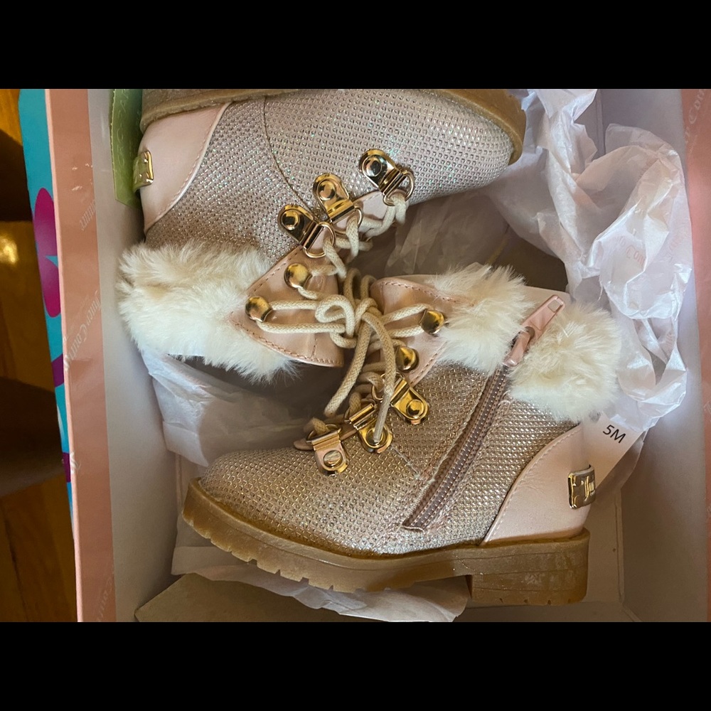 Juicy couture toddler winter boots